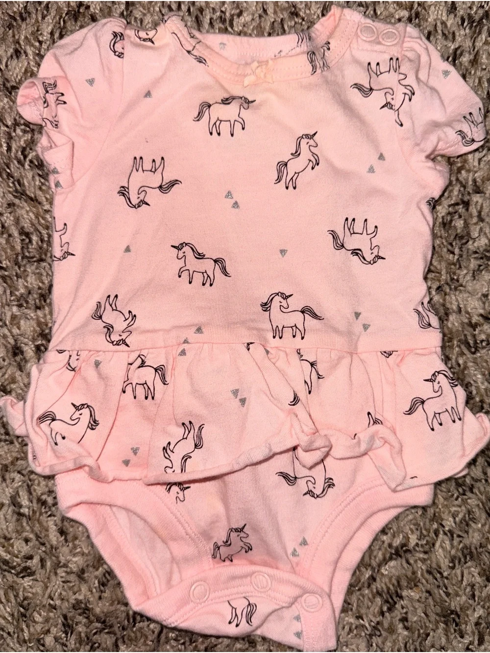 GAP and Carter’s - Baby Outfit Bundle